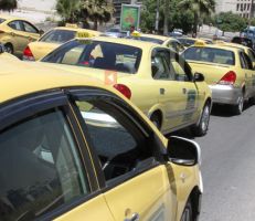محافظ اللاذقية يعدل أجور السيارات العامة والعاملة على البنزين ضمن المحافظة (صور)