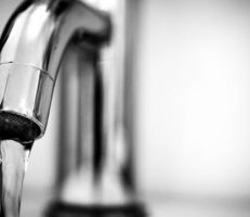 تفاقم أزمة مياه الشرب في قرى بريف طرطوس بعد مضي أكثر من شهرين على تلوث مشروعهم