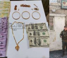 حلب: القبض على امرأتين سرقتا مصاغاً ذهبياً من منزل أثناء تنظيفه