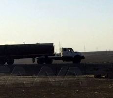 القوات الأمريكية تسرق حمولة 89 صهريجاً من النفط السوري من حقول الجزيرة