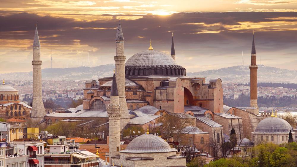 تركيا تهدد بتحويل متحف آيا صوفيا الشهير إلى مسجد