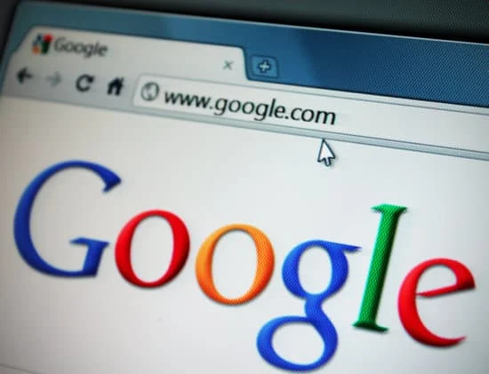 باكستان تطالب”غوغل” و”ويكيبديا” بإزالة محتوى مسيء للإسلام
