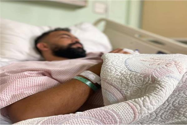 الفنان المصري خالد عليش يجري عملية جراحية بعد تعرضه لوعكة صحية