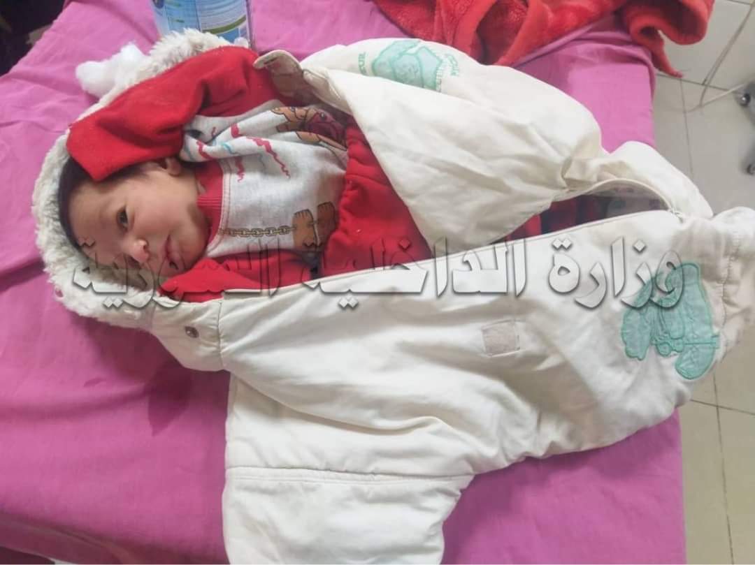 العثور على طفلة حديثة الولادة ضمن حرم الجامع الأموي في دمشق