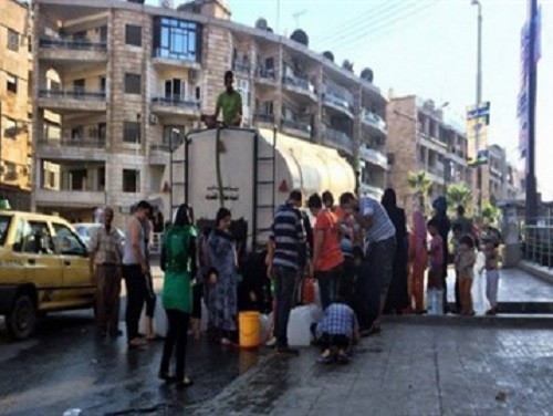 أحياء في حلب محرومة من المياه بسبب انقطاع الكهرباء .. وسعر الصهريج ٥٠ ألف ليرة!