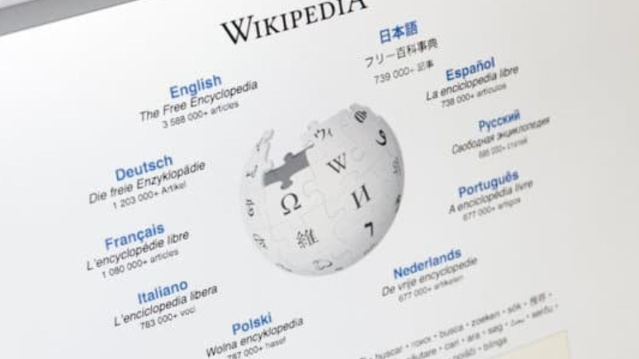 باكستان تحجب ويكيبيديا بسبب “محتوى ينطوي على تجديف”