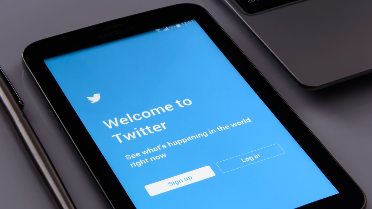 تويتر تسمح لبعض المستخدمين بنشر تغريدات تصل إلى 4000 حرف